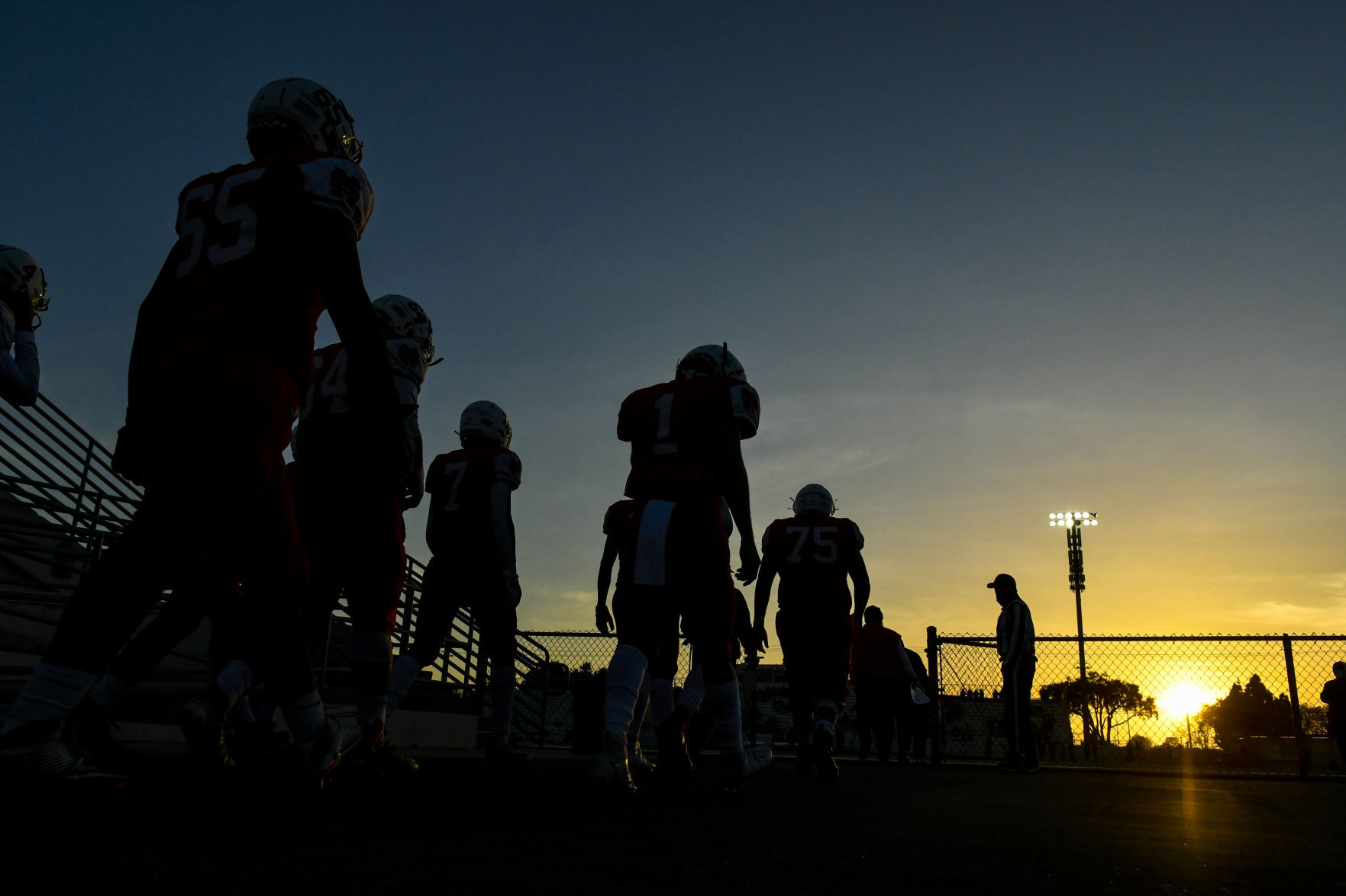 040921 MP SM football 15.JPG